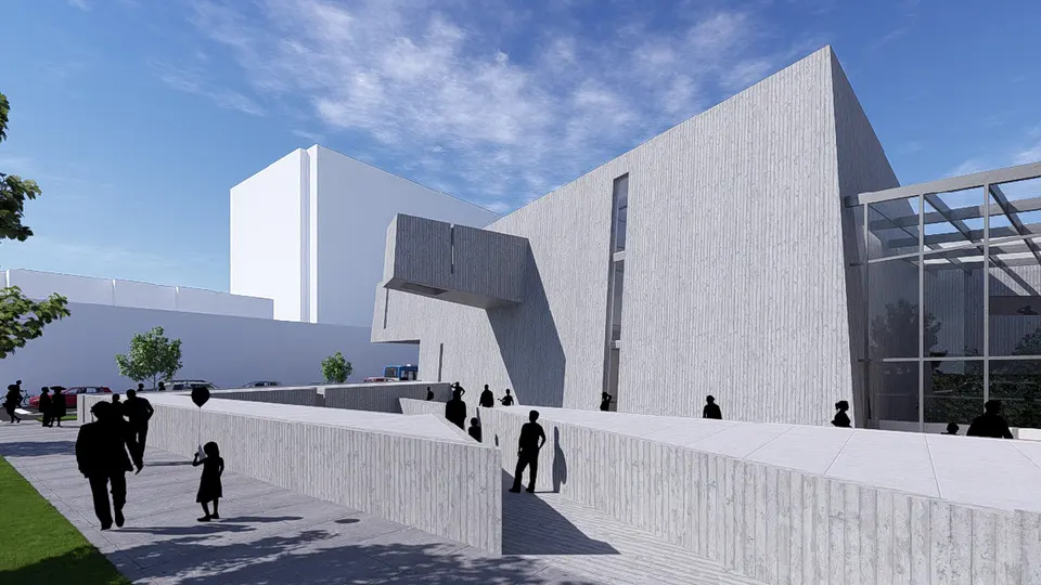 Museum plaza arrival